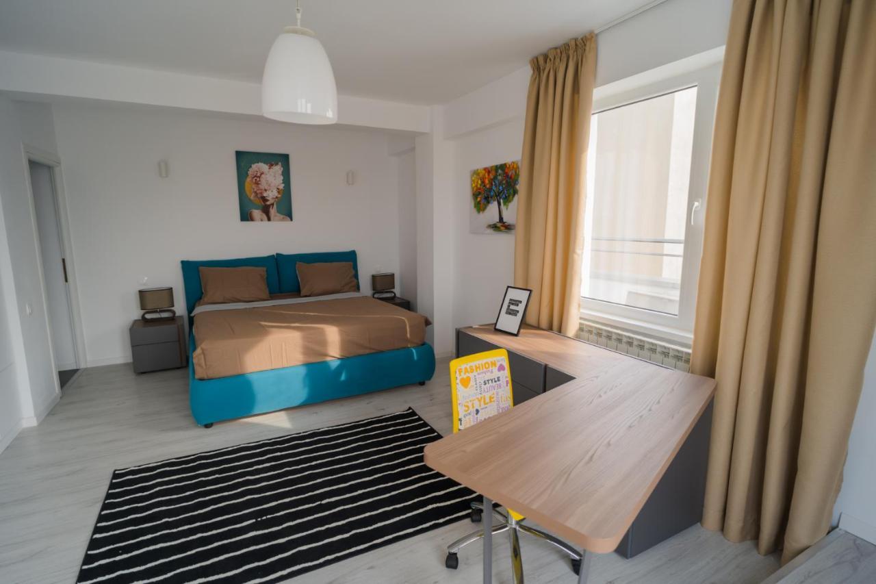 Penthouse With Huge Rooftop Terrace & City View Букурещ Екстериор снимка