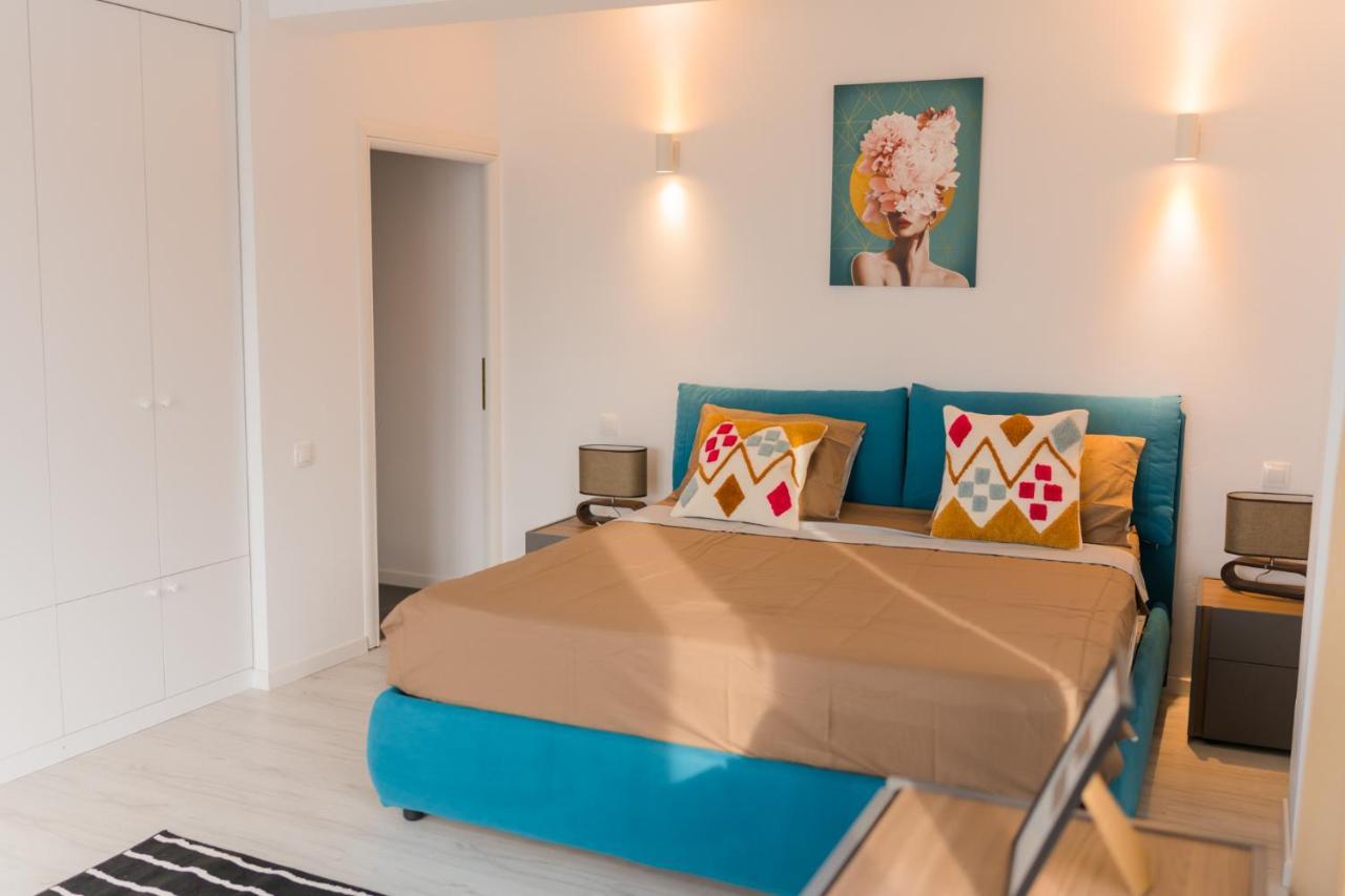 Penthouse With Huge Rooftop Terrace & City View Букурещ Екстериор снимка