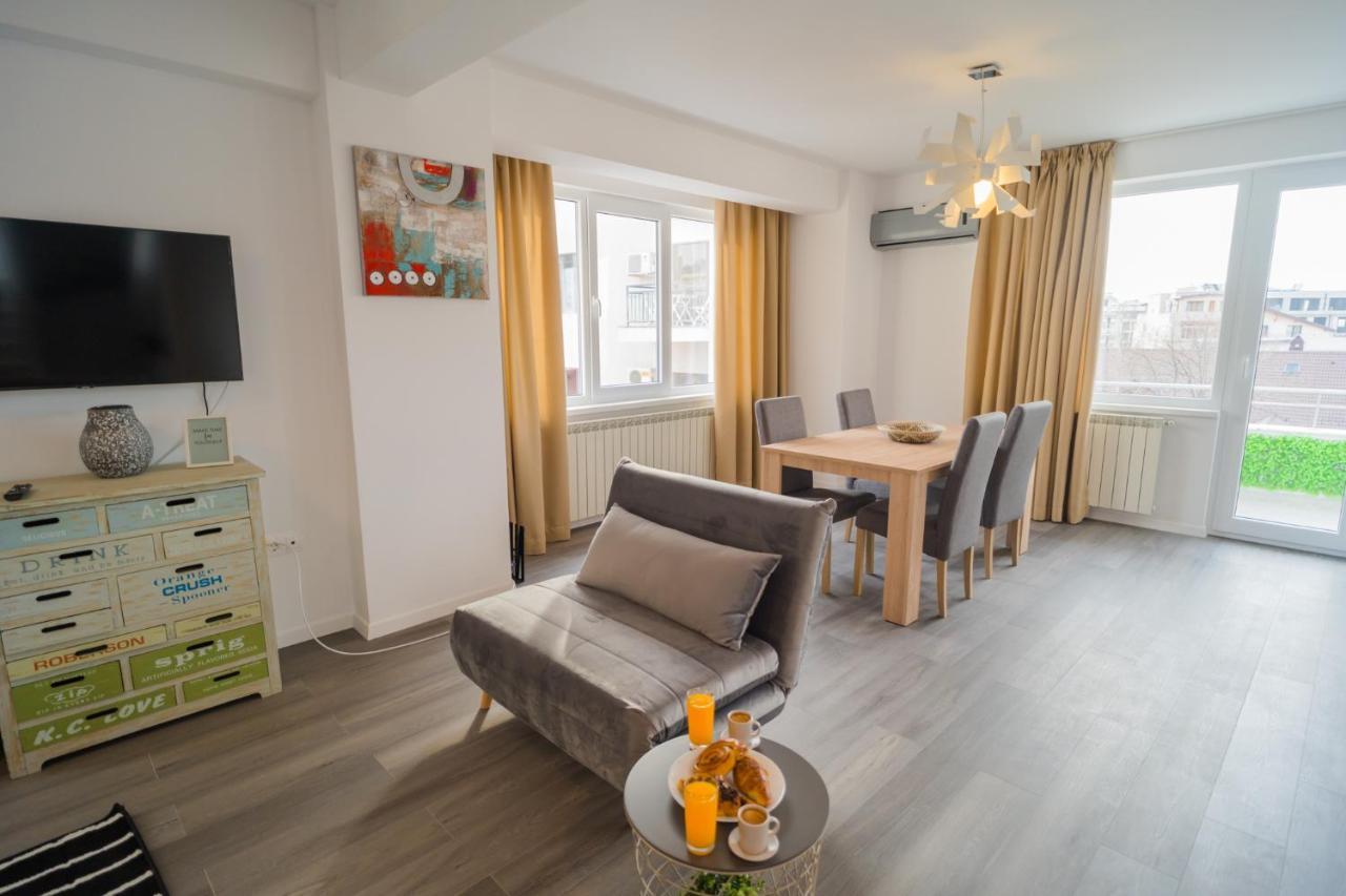 Penthouse With Huge Rooftop Terrace & City View Букурещ Екстериор снимка