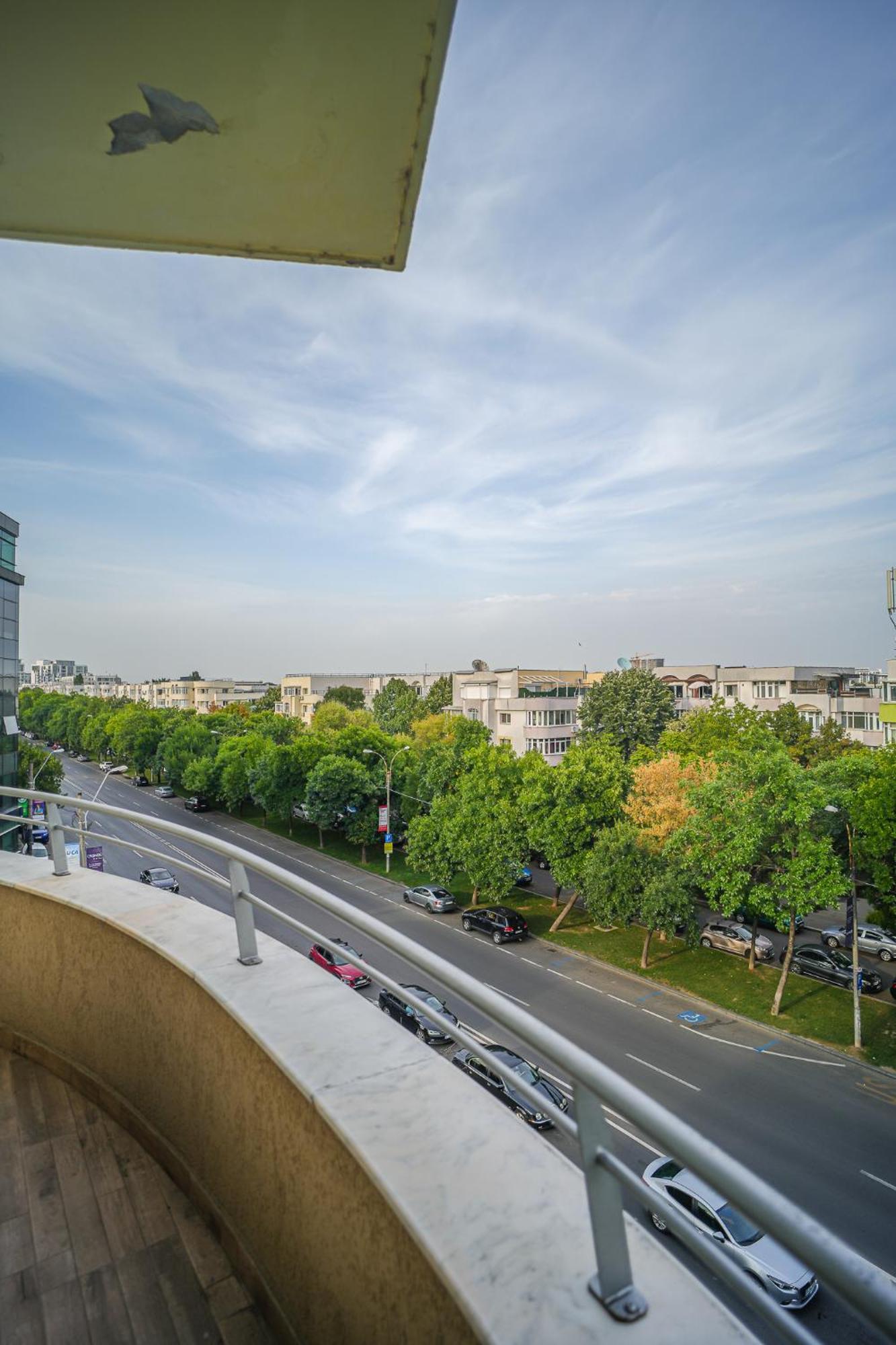 Penthouse With Huge Rooftop Terrace & City View Букурещ Екстериор снимка