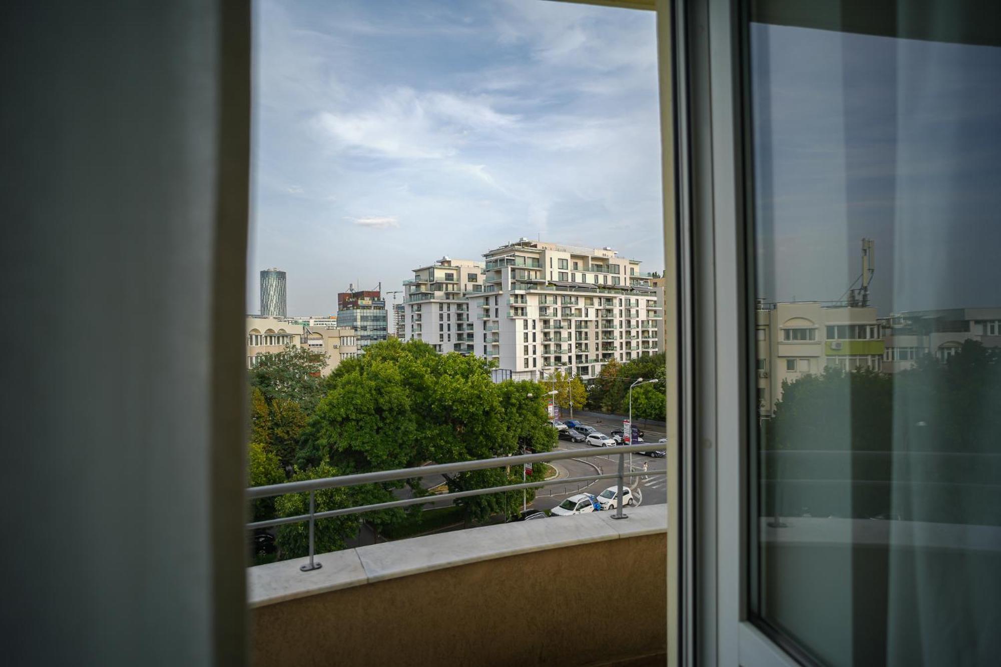 Penthouse With Huge Rooftop Terrace & City View Букурещ Екстериор снимка