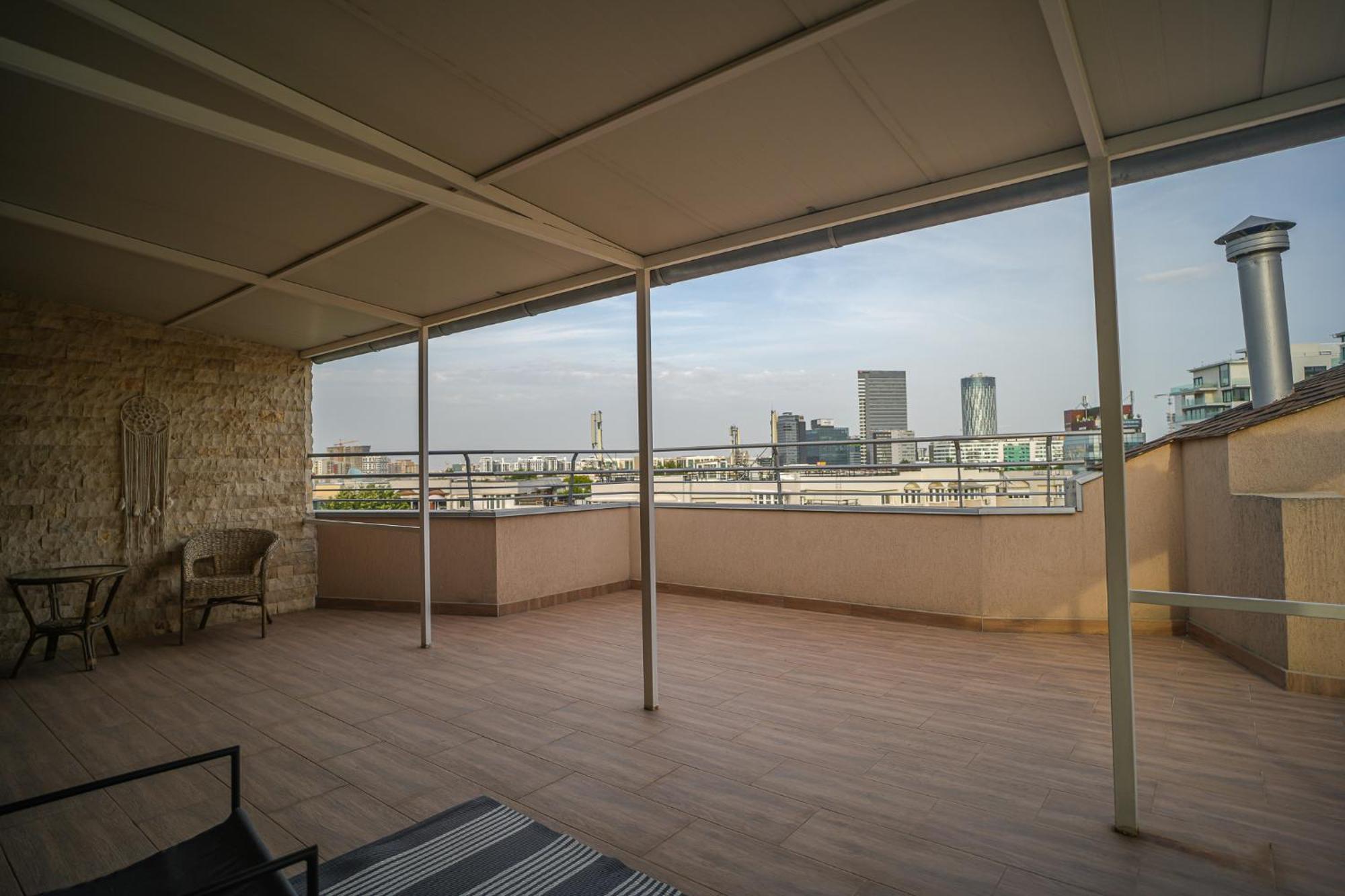 Penthouse With Huge Rooftop Terrace & City View Букурещ Екстериор снимка