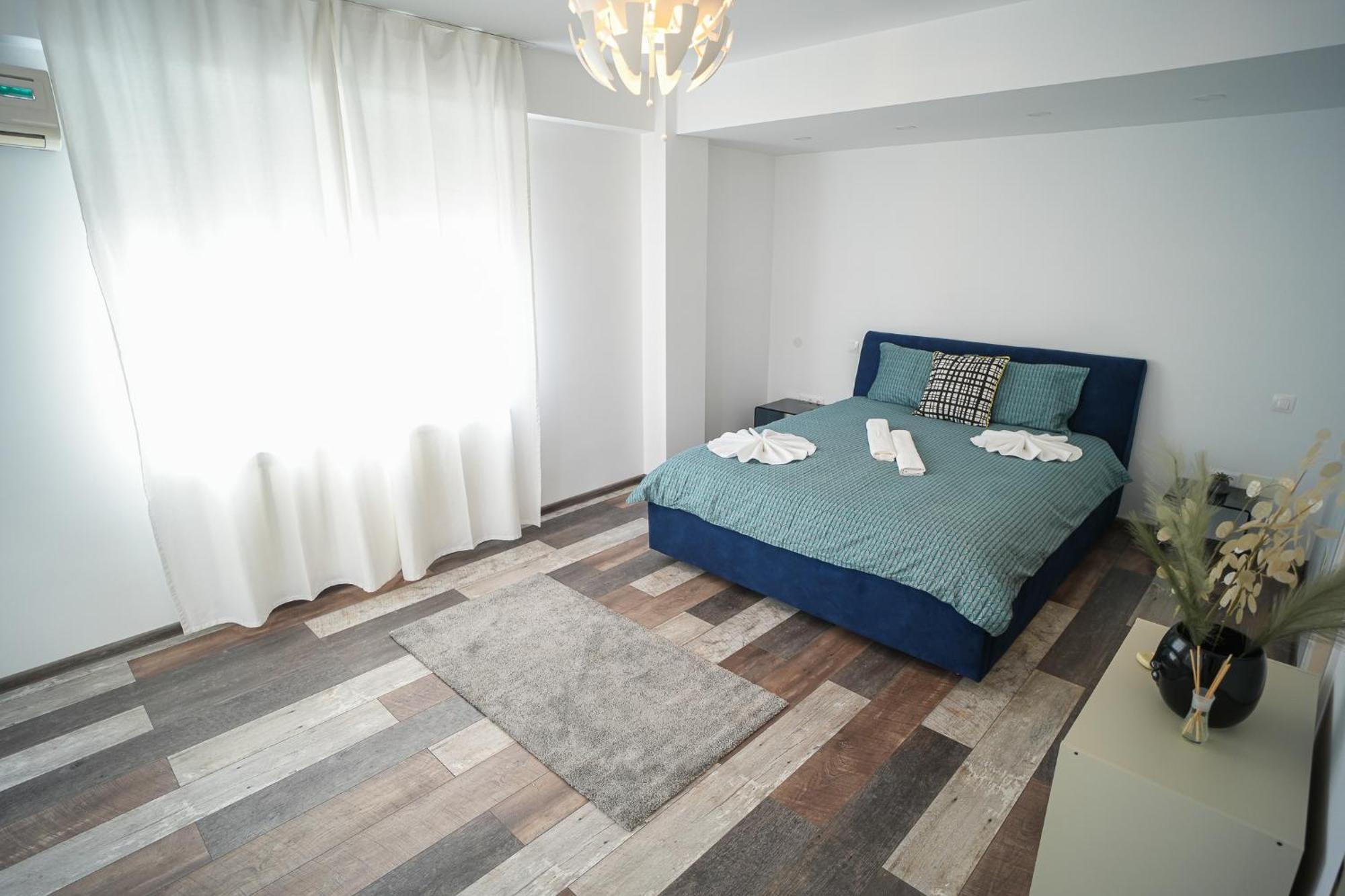 Penthouse With Huge Rooftop Terrace & City View Букурещ Екстериор снимка